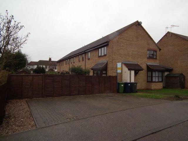 Betts Close, Godmanchester PE29, 1 bed terraced house to rent, £895 pcm | PrimeLocation