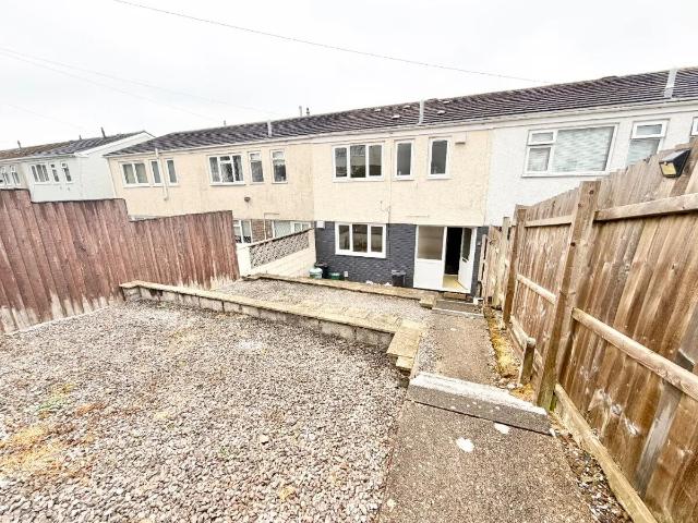 Bettsland, West Cross, Swansea SA3, 2 bed terraced house to rent, £1,000 pcm | PrimeLocation
