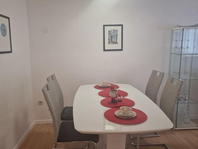 Between the metropolises Cologne and Düsseldorf quiet location to feel good, Leverkusen Amsterdam Apartments for Rent