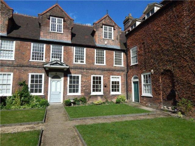 Bethel Court, Norwich 5 bed terraced house to rent £2,950 pcm £681 pw