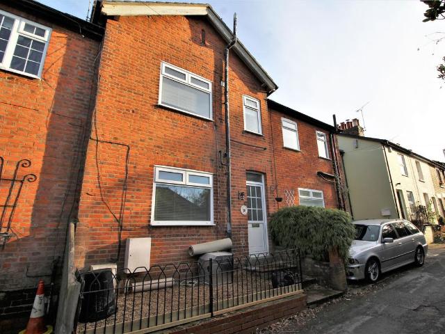 Bethel Road, Sevenoaks TN13, 2 bed cottage to rent, £1,795 pcm | PrimeLocation