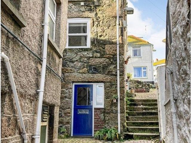 Bethesda Hill, St. Ives TR26, 2 bed terraced house to rent, £1,100 pcm | PrimeLocation