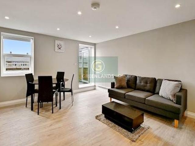Bethnal Green Road, Bethnal Green E2, 1 bed flat to rent, £1,925 pcm | PrimeLocation