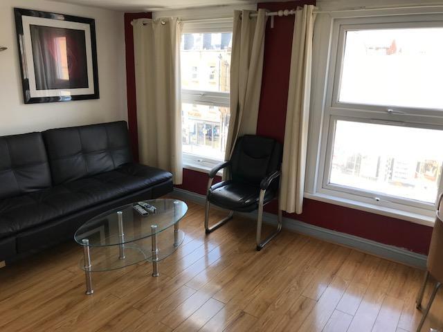 Bethnal Green Road, Bethnal Green, E2 2 bed apartment to rent £2,350 pcm £542 pw