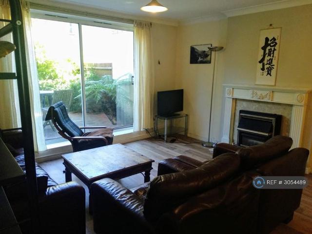 Bethwin Road, London, SE5 4 bed terraced house to rent £4,400 pcm £1,015 pw