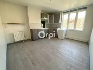 Béthune 62400 Location appartement 2 pièces t2 au dernier étage