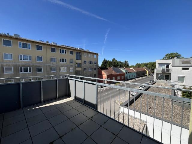 Betreutes Wohnen helle 2 Zimmerwohnung mit Balkon in