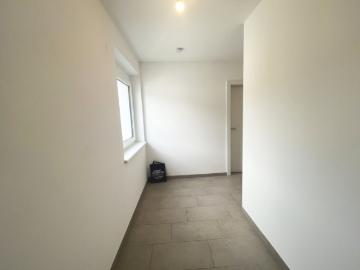 Randegg – schöne 3 Zimmer Dachgeschosswohnung mit Balkon