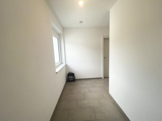 Randegg – schöne 3 Zimmer Dachgeschosswohnung mit Balkon