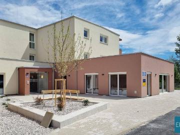 Betreubares Wohnen: Kompakte Wohnung mit Balkon im 1. OG