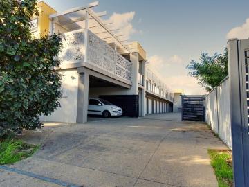 Beutiful home with feature internal atrium