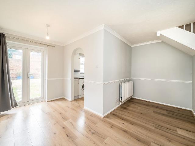 Beulah Road, Thornton Heath CR7, 2 bed semi detached house to rent, £2,000 pcm | PrimeLocation