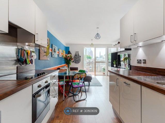 Bevenden St, London N1, 2 bed flat to rent, £2,999 pcm | PrimeLocation