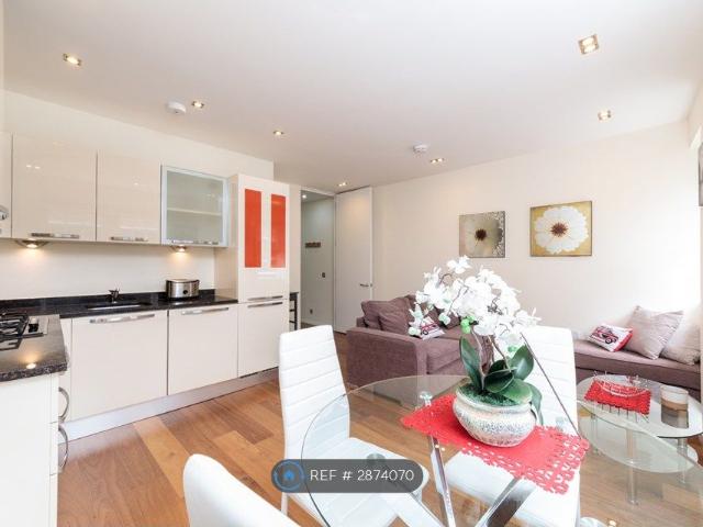 Bevenden Street, London N1, 1 bed flat to rent, £2,655 pcm | PrimeLocation