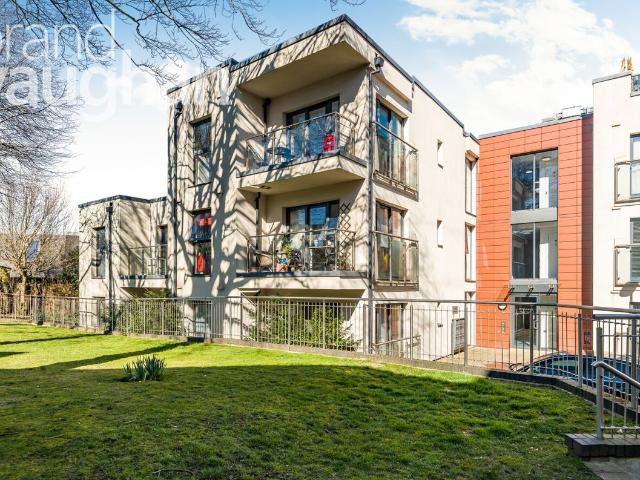 Beves House, Dyke Road, Brighton, East Sussex BN1, 2 bed flat to rent, £1,600 pcm | PrimeLocation