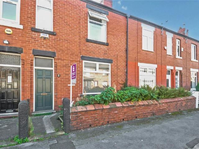 Beverly Road, Manchester, Greater. 1 bed terraced house to rent £550 pcm £127 pw