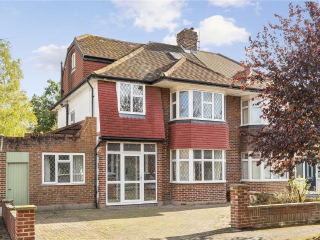 Beverley Avenue, West Wimbledon, London SW20, Property to rent, £4,200 pcm | PrimeLocation