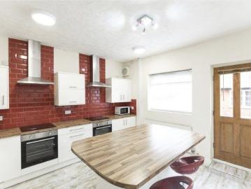 Beverley Road, Hull HU6, 8 bed shared accommodation to rent, £477 pppm | PrimeLocation