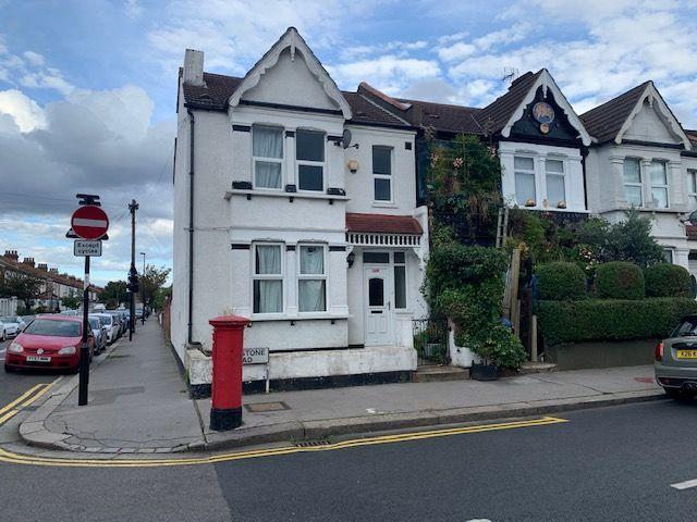 Beverstone Road, Thornton Heath CR7, Thornton Heath, 3 bed semi detached house to rent, £2,100 pcm | PrimeLocation