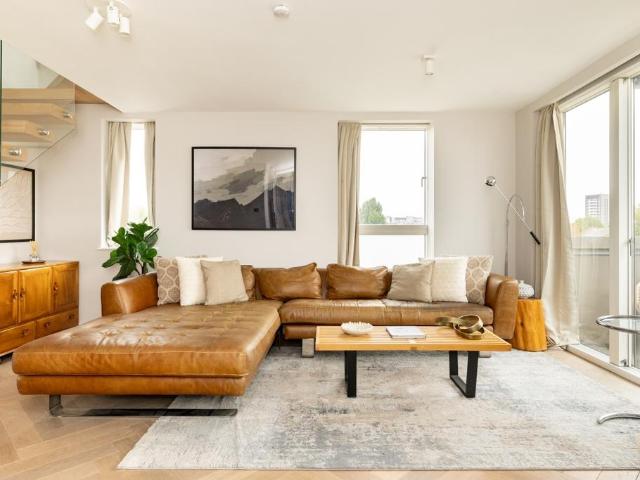 Bevington Road, Notting Hill 2 bed flat to rent £5,500 pcm £1,269 pw