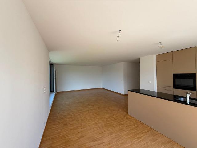 BEX BEL ATTIQUE 3.5PCES AVEC GRANDE TERRASSE