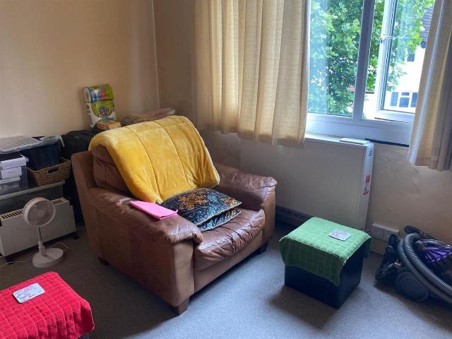 Bexley Road, Erith DA8, 1 bed flat to rent, £1,200 pcm | PrimeLocation