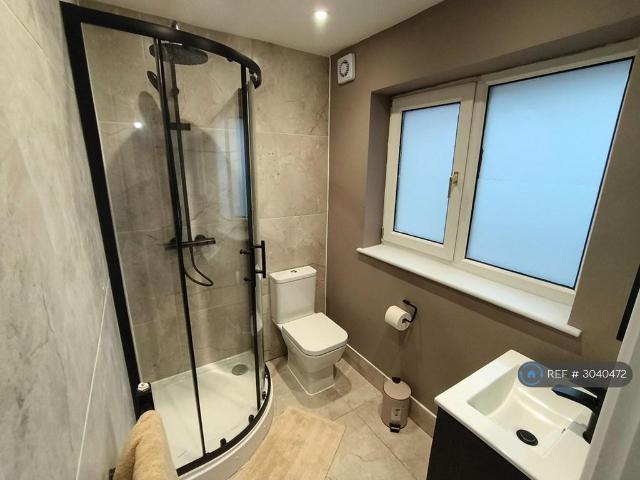 Bexley Road, Erith, DA8 1 bed in a house share to rent £950 pcm £219 pw