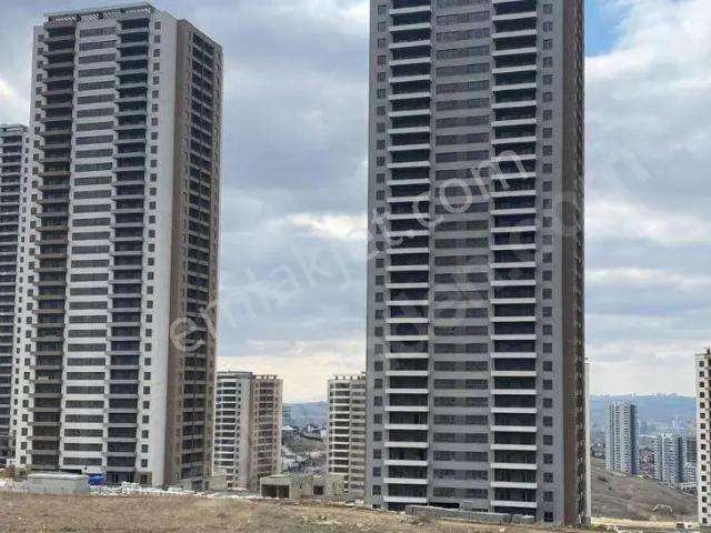 Beytepe Mahallesi Akçalı Konutları Satılık 4+1 Daire