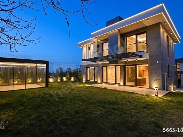 Beytepe Bağlar Cd Yakını Özel Tasarım 4+2 Lüks Villa KALİ A.Ş
