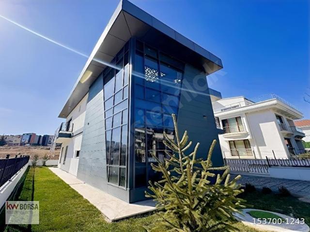 BEYTEPEDE MODERN MİMARİLİ, SIFIR 4,5+1 PRESTİJLİ VİLLA