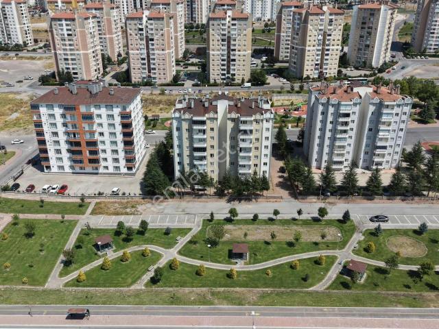 Beyazşehir Mah 3+1 İçi Full Yapılı Konum Avantajlı Satılık Daire