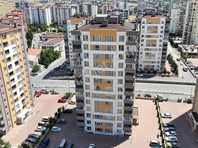 Beyazşehir Mah. Anayol Üzeri Geniş Ferah 3+1 Satılık Daire