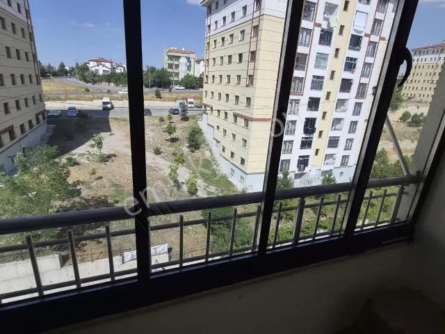 Beyazşehir Serkent Esnaf Tokide Satılık Daire