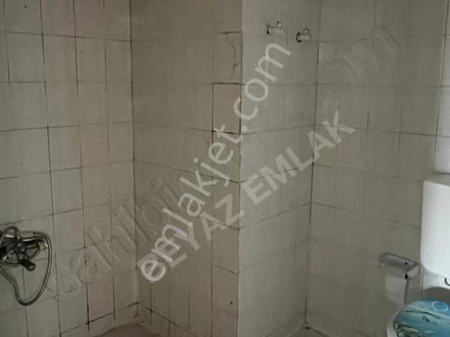 Beyaz Emlak'tan Buhara Cad. Üzeri 3+1 Asansörlü Satılık Daire