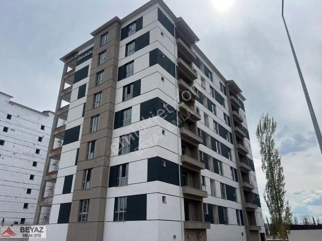 Beyaz Emlak'tan Eğriköprü Mah. Büyük 2+1 Satılık Daire