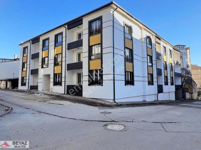Beyaz Emlak'tan Ece Mah. Satılık 3+1 Ful Yapılı Daire