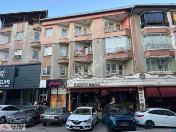 Beyaz Emlak'tan Kültür Merkezi Karşısı 3+1 Satılık Daire