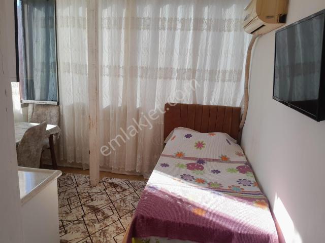 Beyaz Evler Mahallesi Eşyalı Daire 1+0