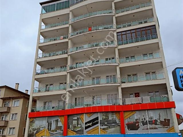 Beyaz Gayrimenkulden Arakat Bakımlı 2+0+mutfak Satılık Daire