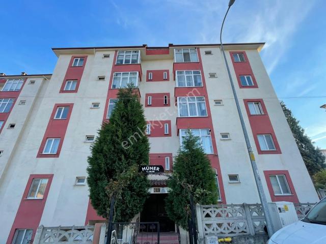 Beyaz Gayrimenkulden Hüner Sitesinde Satılık Uygun 3+1 Daire