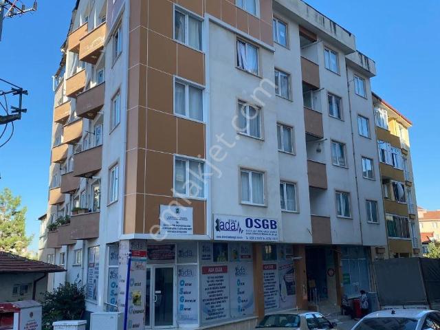 Beyaz Gayrimenkulden İsmetpaşa'da Satılık 1+1 Daire