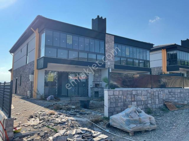 Beyaz Gayrimenkulden Osmaneli Camikebir'de Satılık Villa
