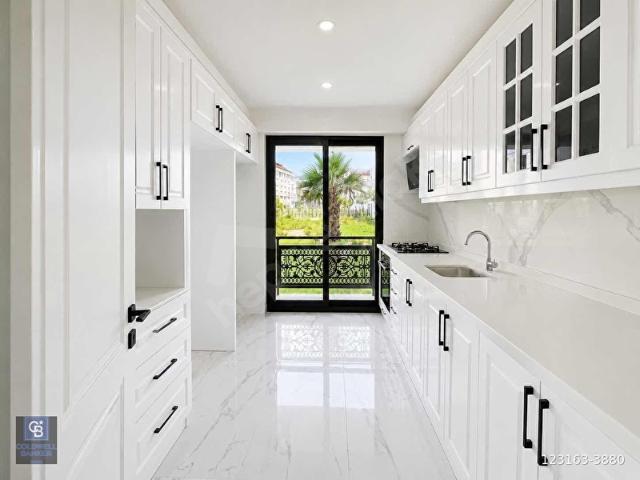 BEYAZ İNCİ SİTESİNDE 3+1 LÜKS DAİRE