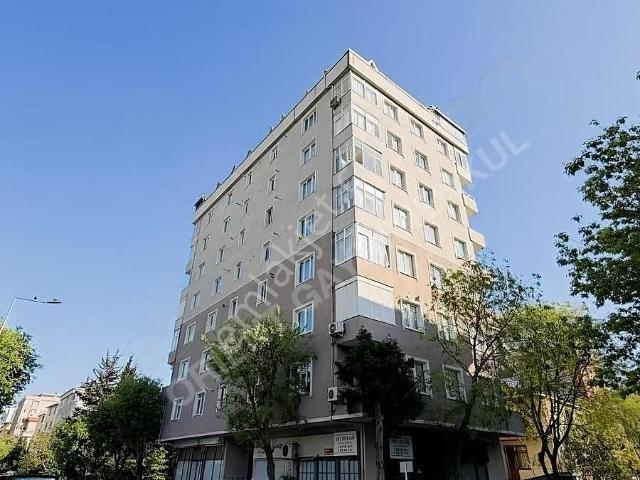 Beyaz Köşk Caddesi'nde Satılık 3+1 Daire, 110m², Yatırıma Uygun