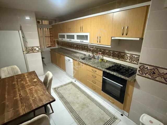 Beyazevler Muhtarlık Yanı 2+1 Doğalgazlı Eşyalı Kiralık Daire