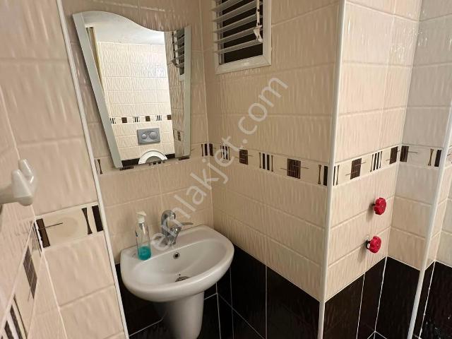 Beyazevler Mahallesi 3+1 Eşyalı Kiralık Daire