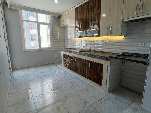 Beyazevler Miraç Cami Civarı Doğalgazlı Site İçerisinde 3+1 Kiralık Daire