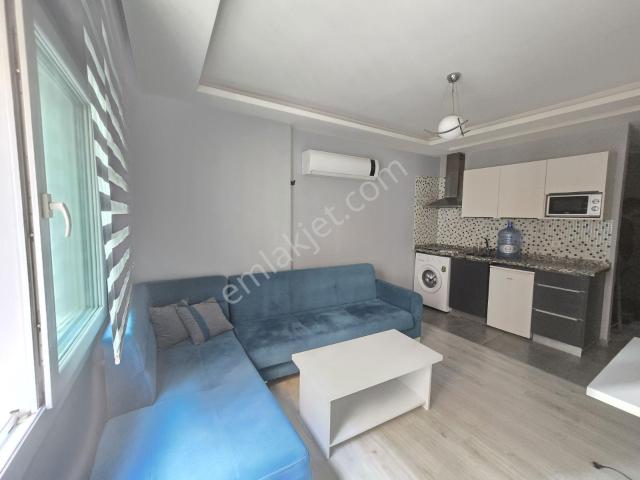 Beyazevlerde Balkonlu Full Eşyalı 1+1 Daire️