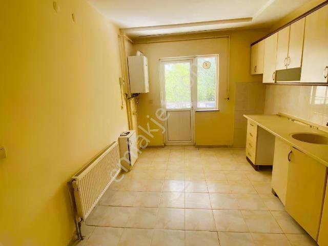 Beyhekim Tokide Kiralık 3+1 Daire