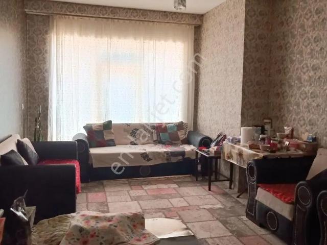 Beyhekimde Satılık 2+1 Geniş Daire